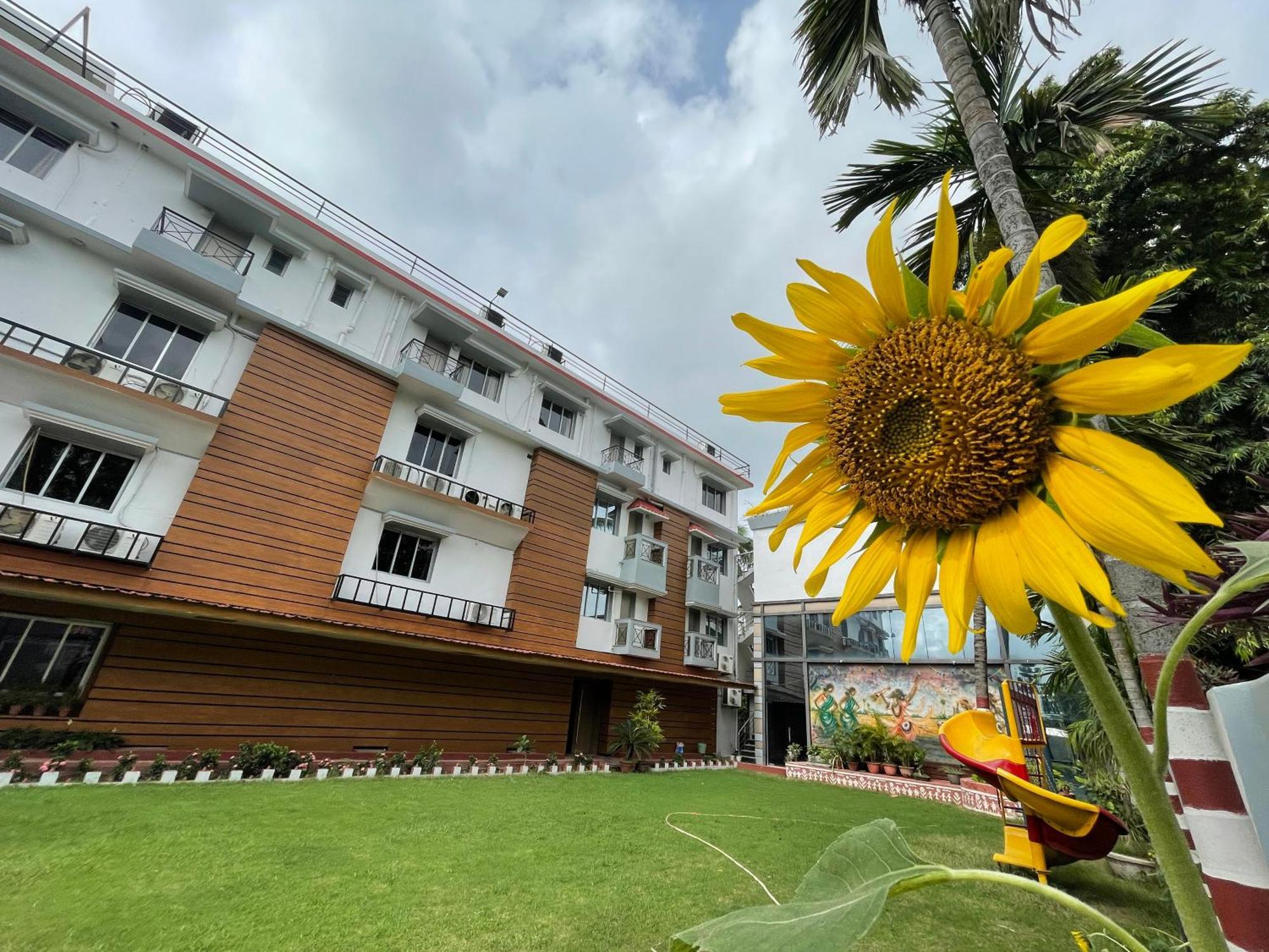 Hotel Royal Bengal Bolpur Exteriér fotografie