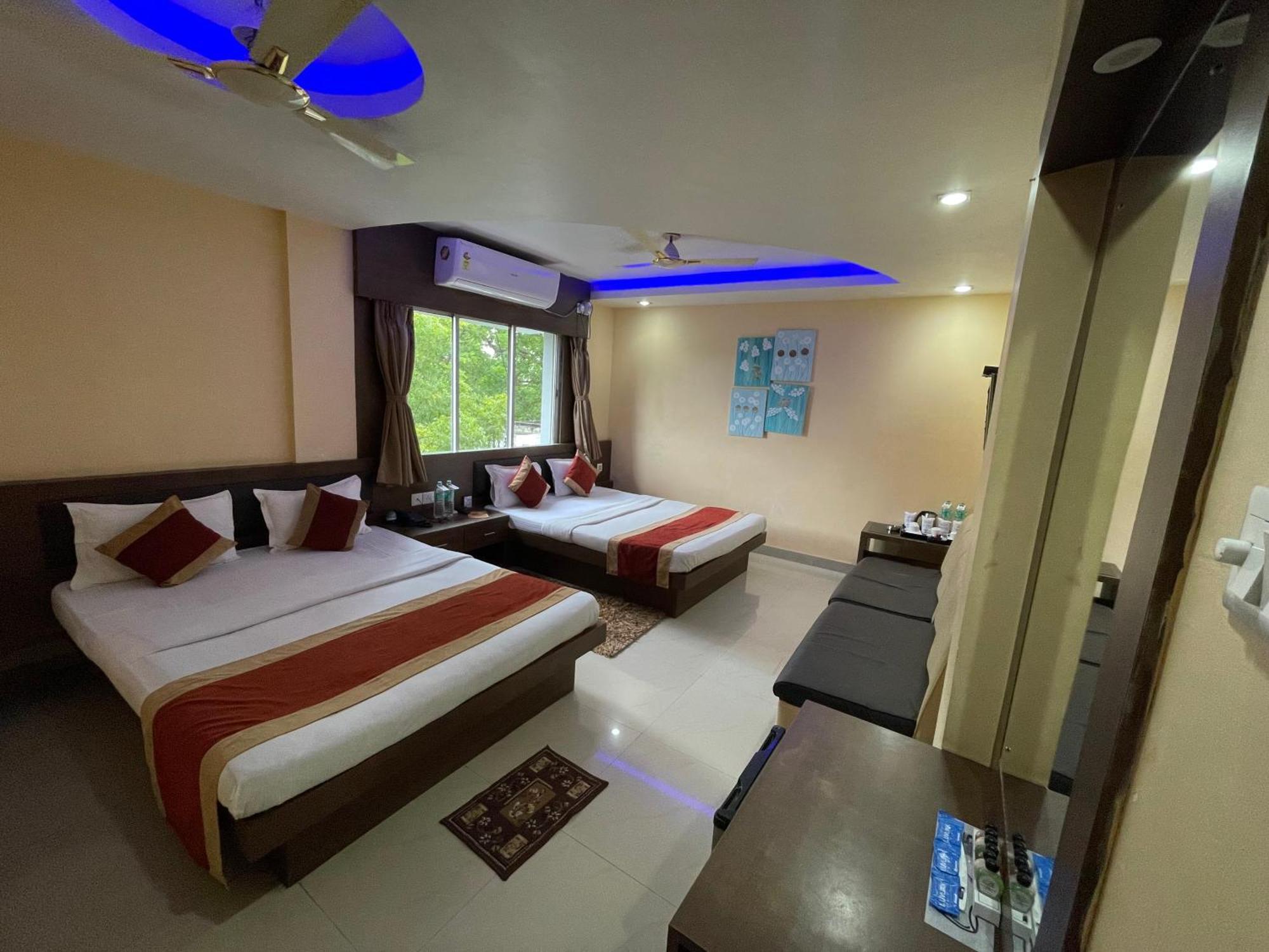 Hotel Royal Bengal Bolpur Exteriér fotografie