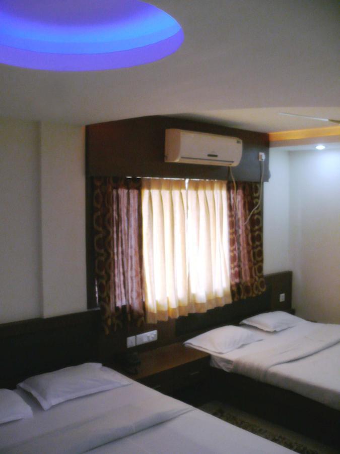 Hotel Royal Bengal Bolpur Exteriér fotografie